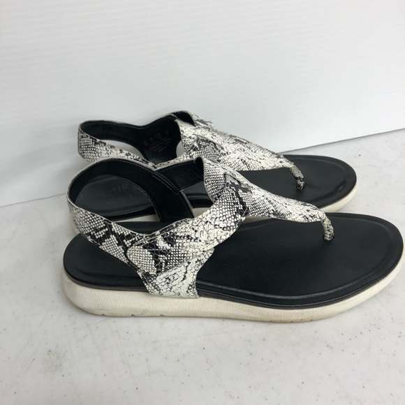 Naturalizer LINCOLN White Snake Leather Ankle Strap Thong Sandals Size 8 - Picture 3 of 7